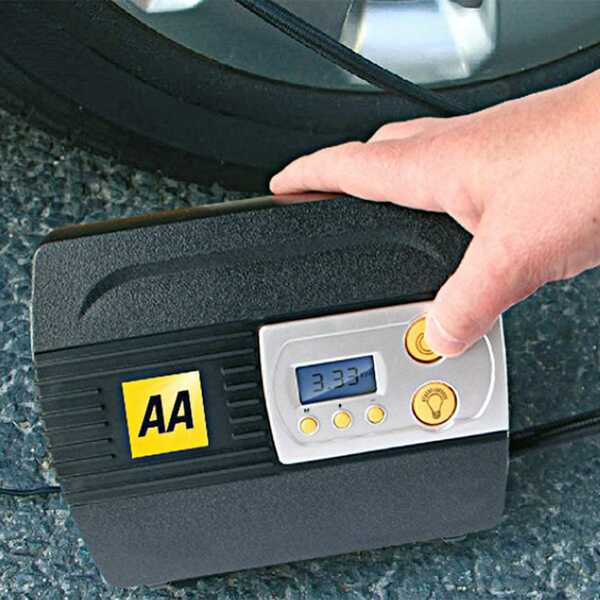 Image showing AA 12V Digital Tyre Inflator AA5502.