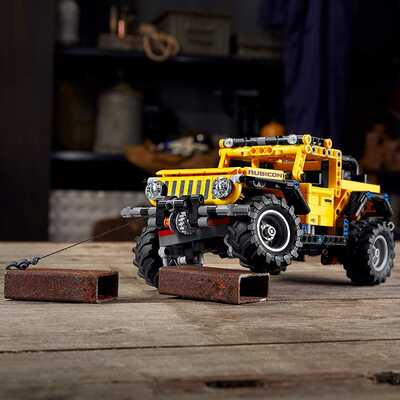 LEGO Technic Jeep Wrangler 4x4 – SUV off Roader